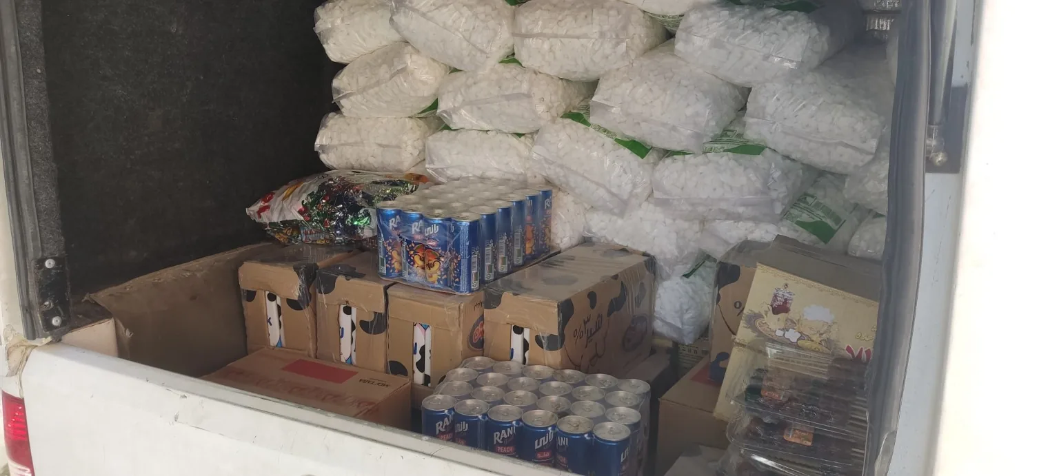 ارسال بار از انبار تنگ سرحه سوغات مکران به نیکشهر به سفارش مشتری